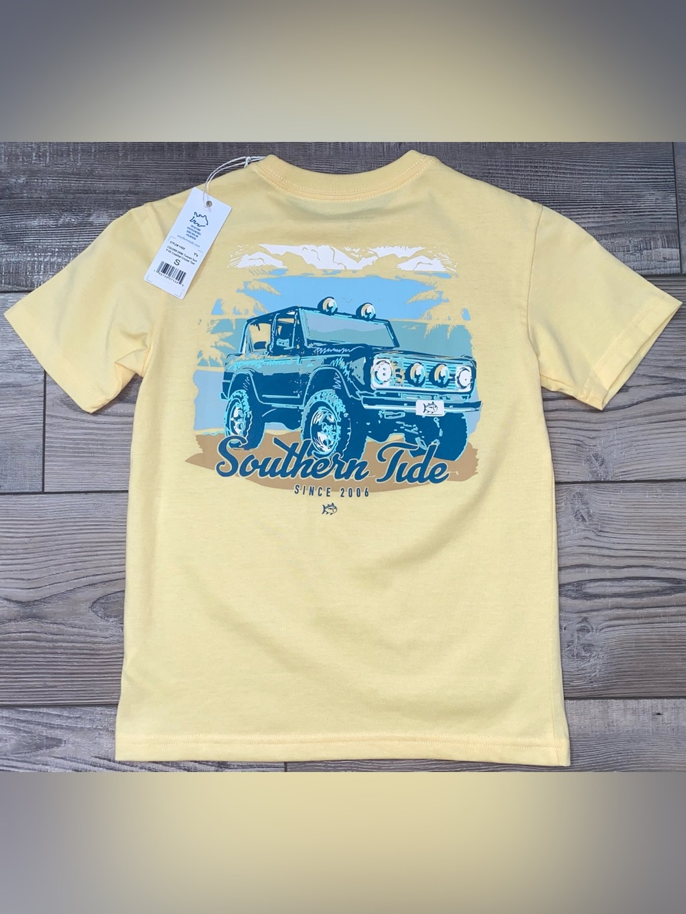 NWT Southern Tide Jeep Coastal Cruise Ride the Tide Beach Yellow Casual Small